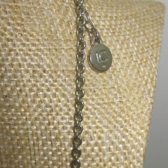 Liz Claiborne Flower Necklace - Picture 3 of 4